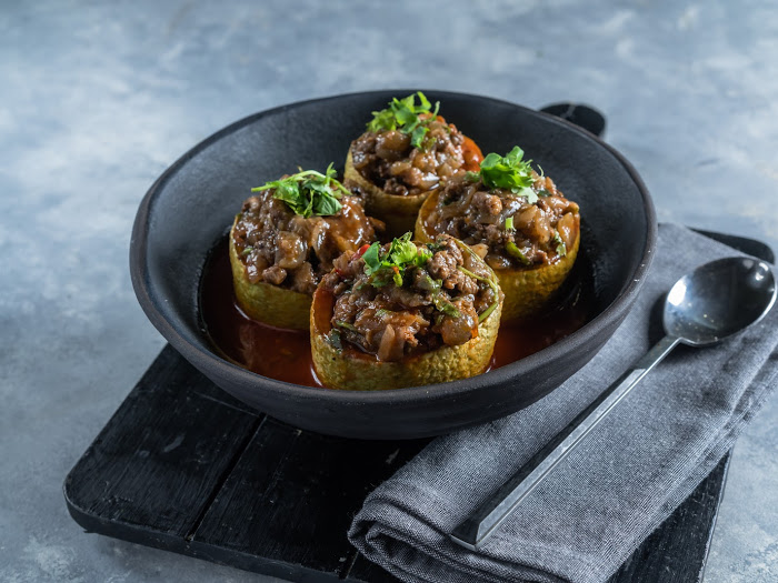 קישוא ממולא בבשר עגל קצוץ