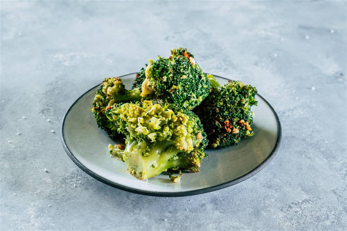 פרחי ברוקולי בשמן זית ושום