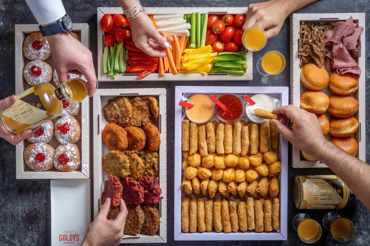 מסיבת חנוכה במשרד