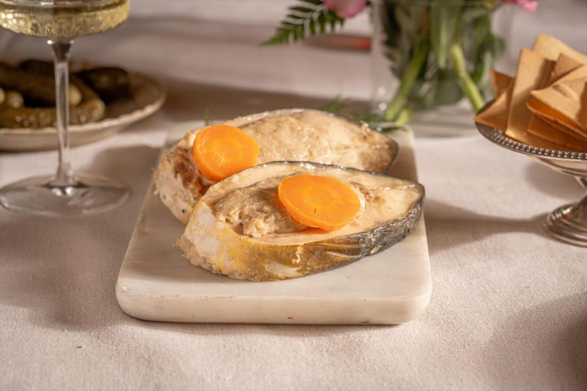 Slices of stuffed carp