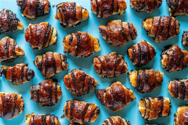Noa's Chocolate Rugelach