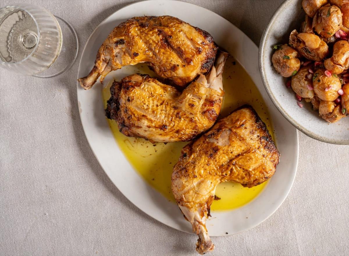Barbecued chicken quarter