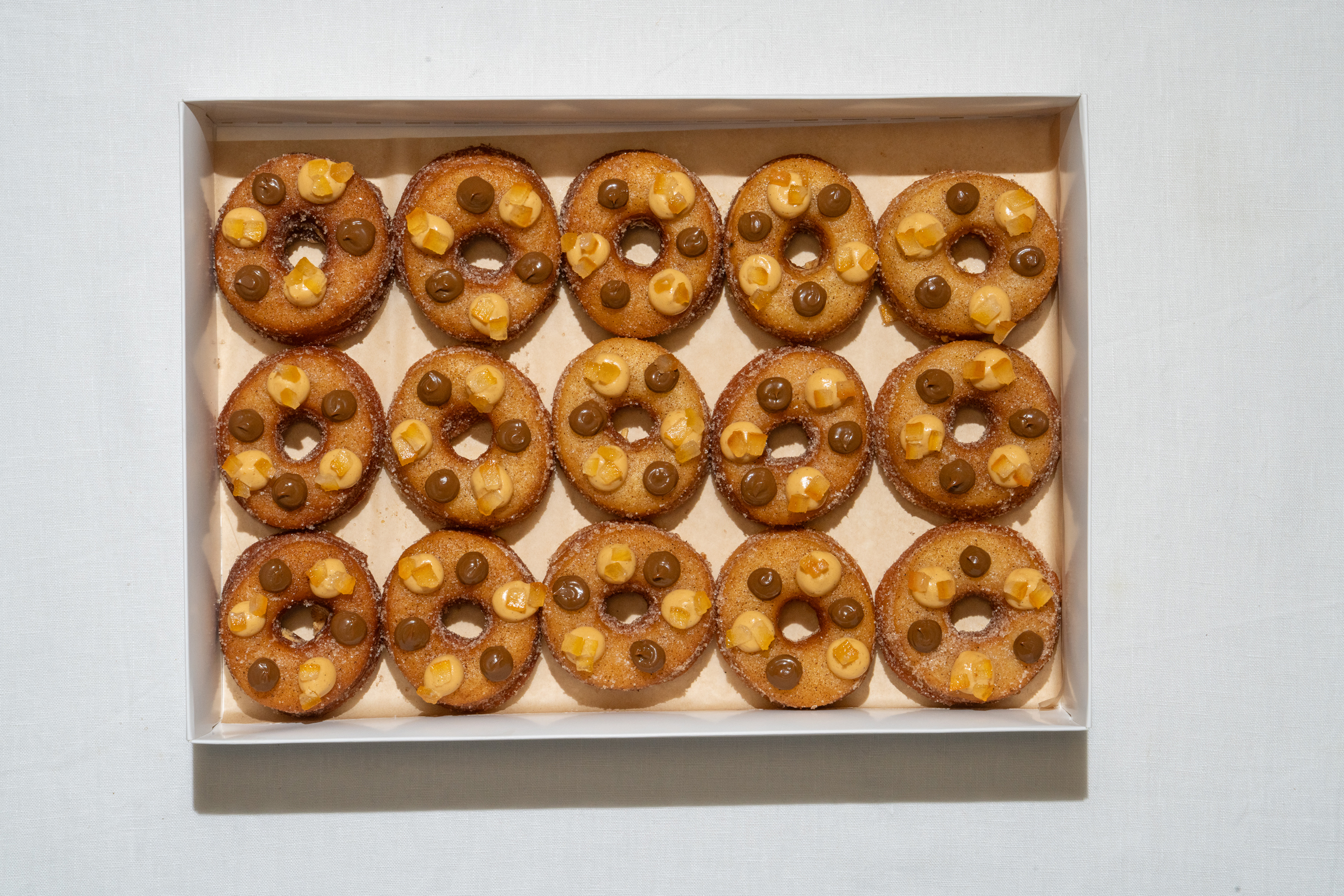 סופגניית בריוש קרמל