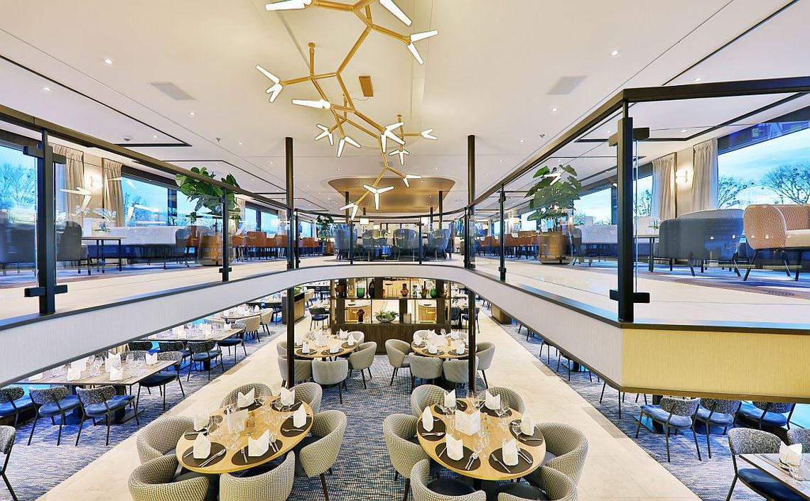 תקועים באירופה? חב׳ תיירות מציעה פתרון יוקרתי וזמין: לינה בספינות פאר במחיר מוזל וללא התחייבות