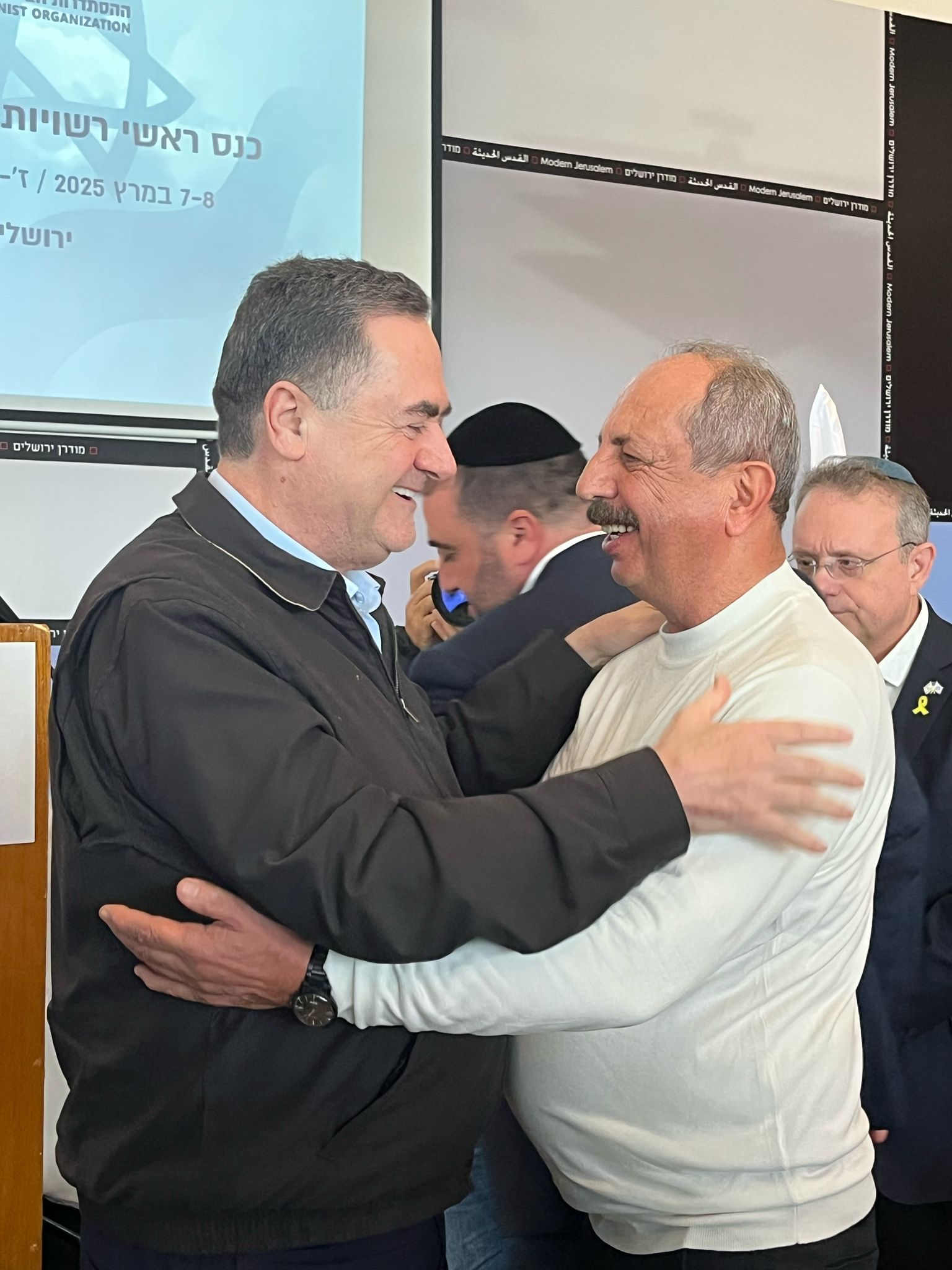 אירועים עסקיים, דיפלומטים וחברות -51