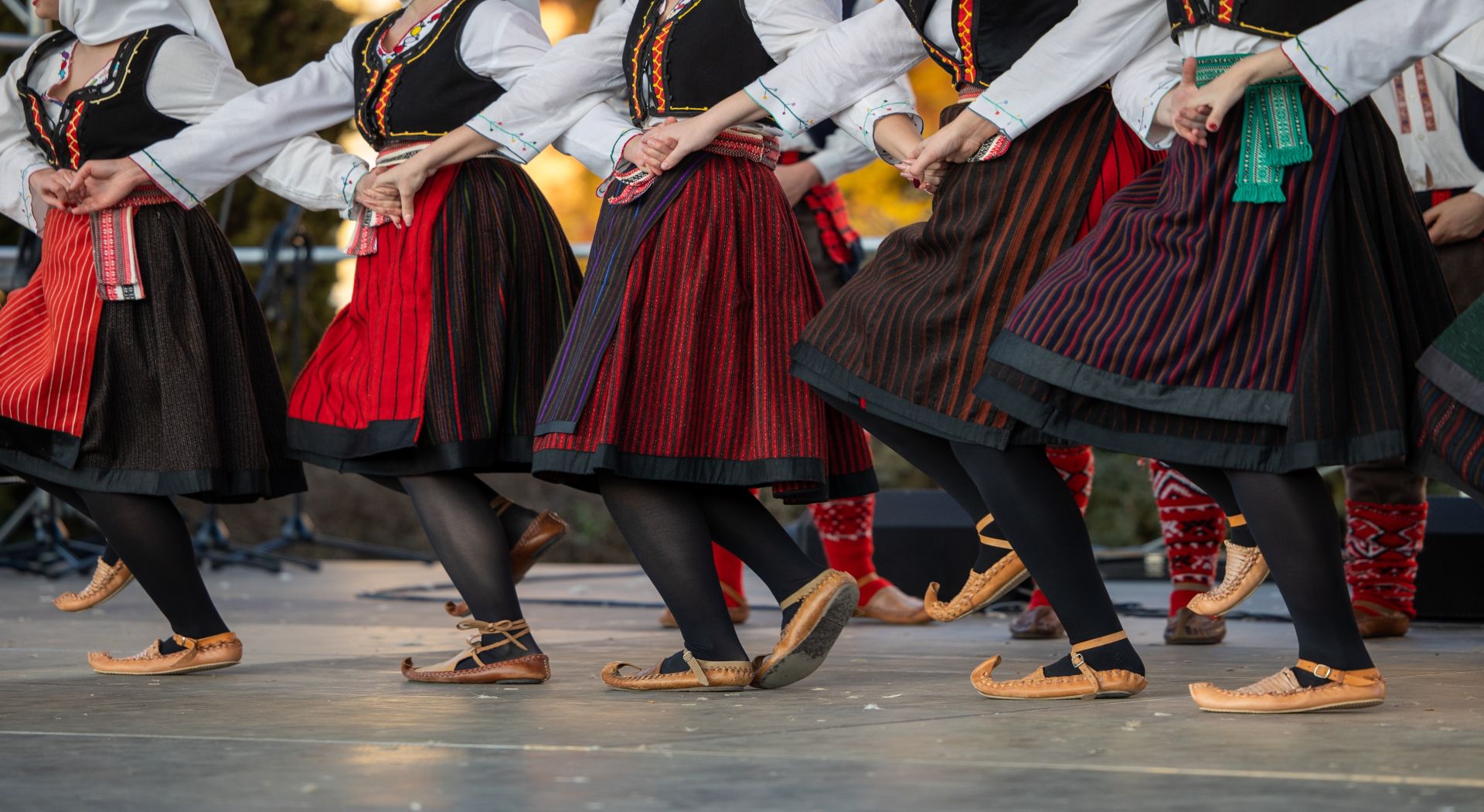 מנגינת הנהרות של מרכז אירופה + גרסת גורדון קומפורט