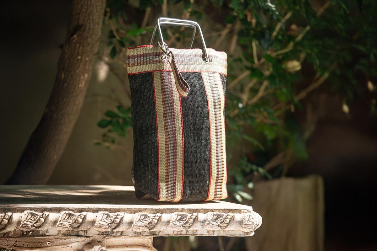 פאוץ' איביזה