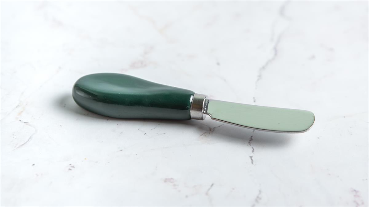 סכין חמאה מפוארת