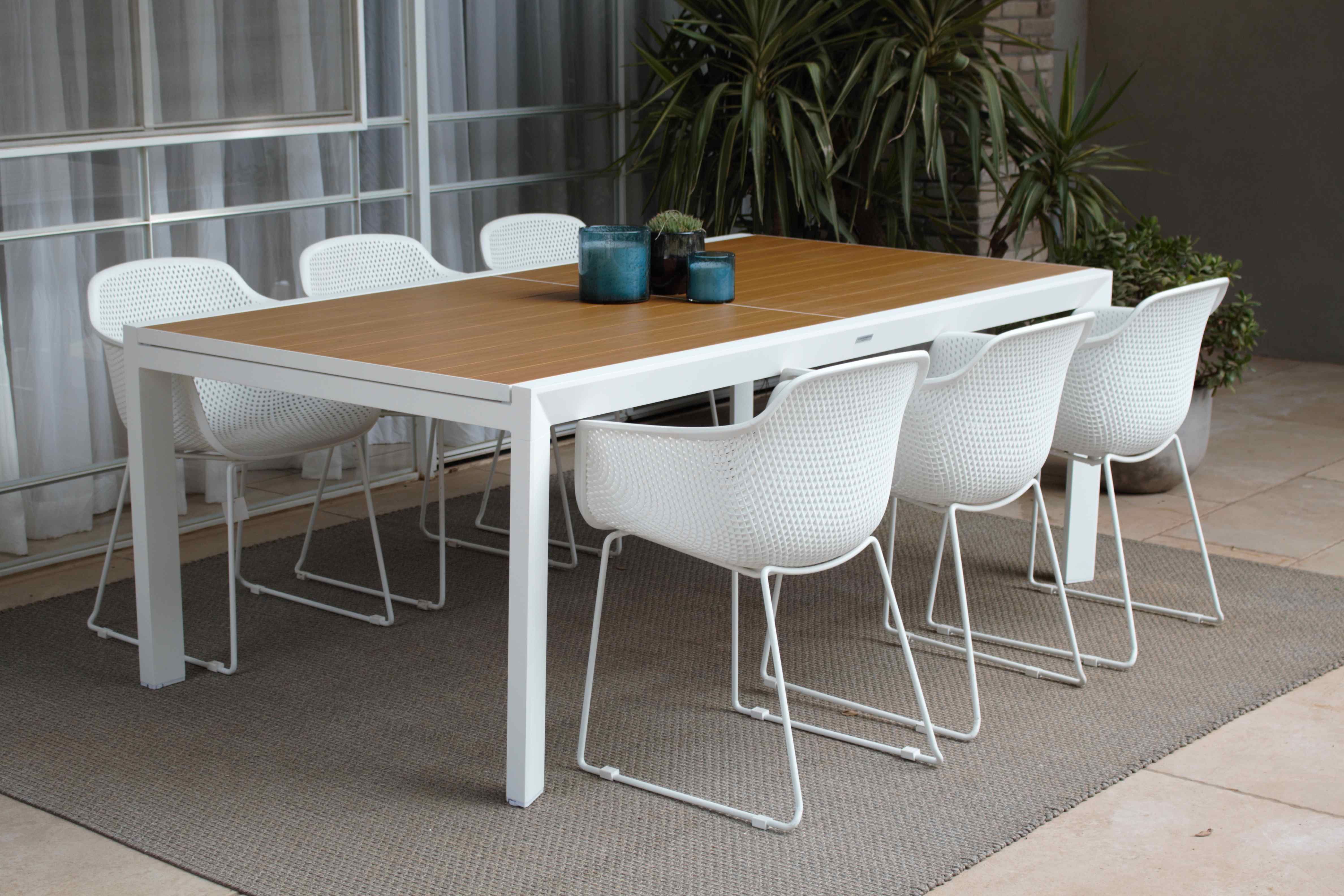 מנהטן | שולחן נפתח + 6 כסאות לילך