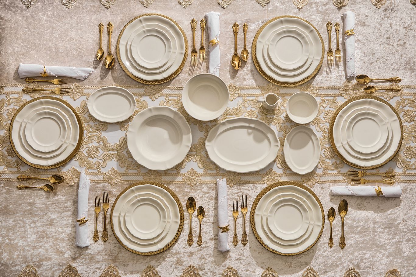 סדרת כלי פורצלן Astoria