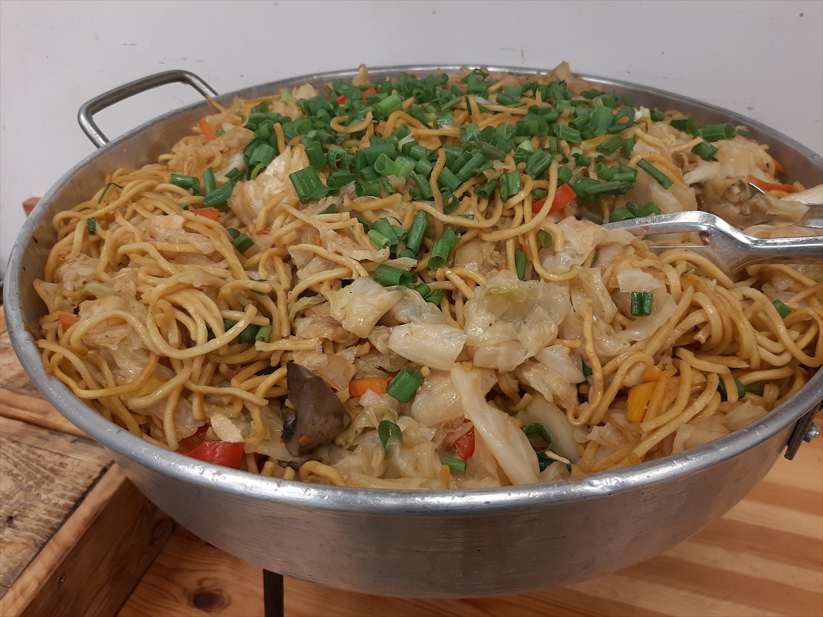 נודלס ירקות