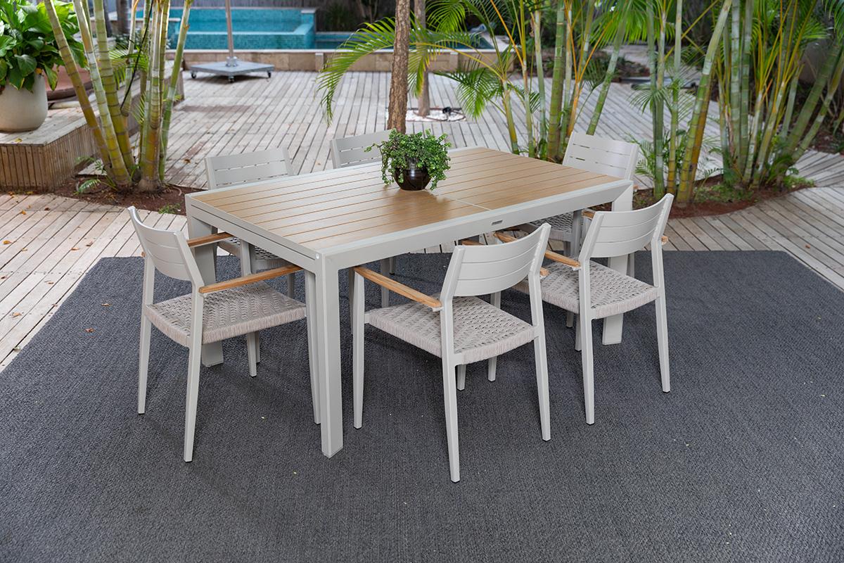 מנהטן | שולחן נפתח + 6 כיסאות סיטי עם ידיות