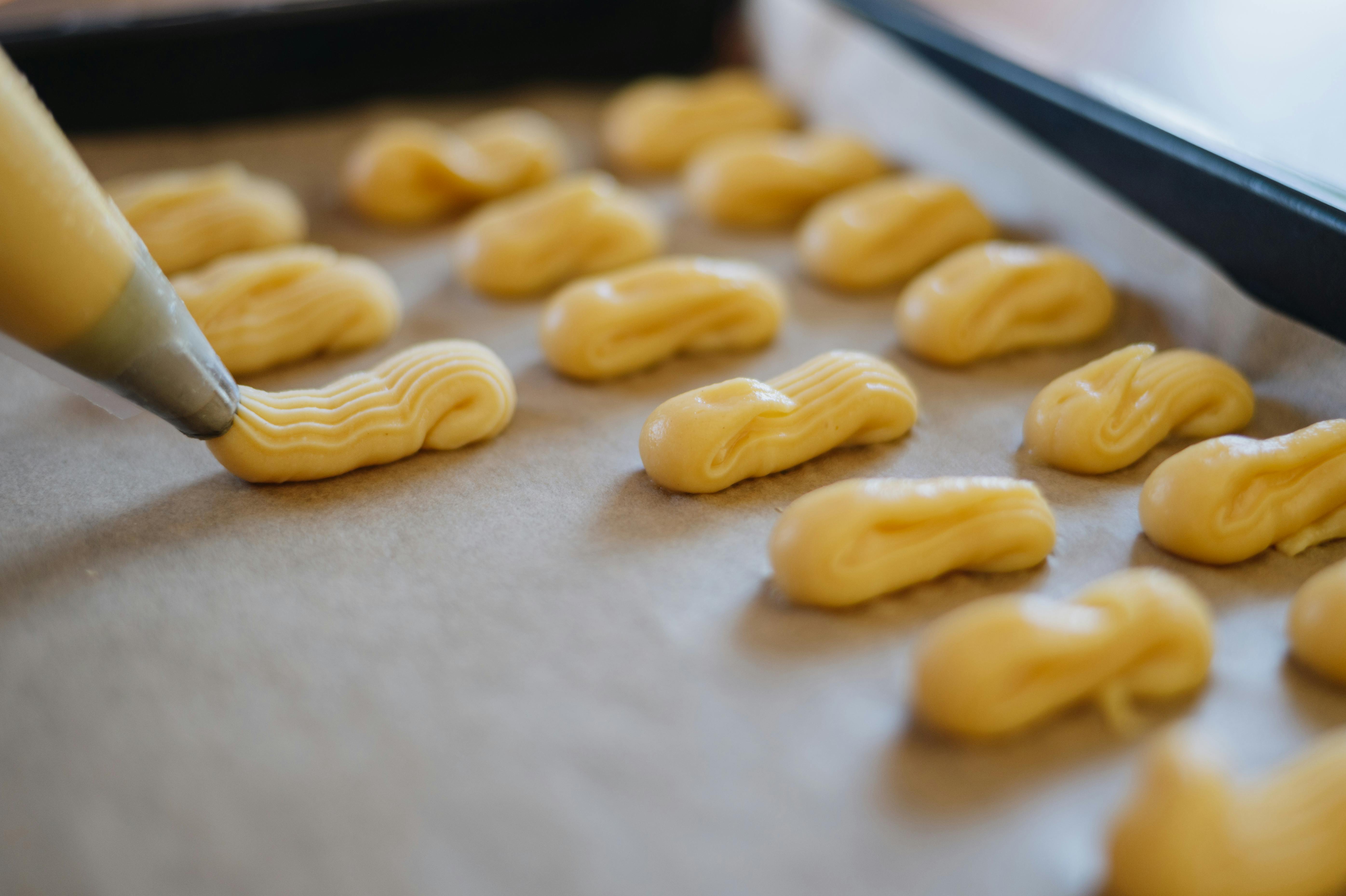 תבנית סיליקון קנלה – הדרך לאפייה מדויקת של קינוח צרפתי קלאסי