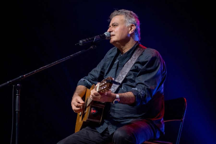 משה להב – "הטיש הגדול" - בשני מופעים סוחפים)