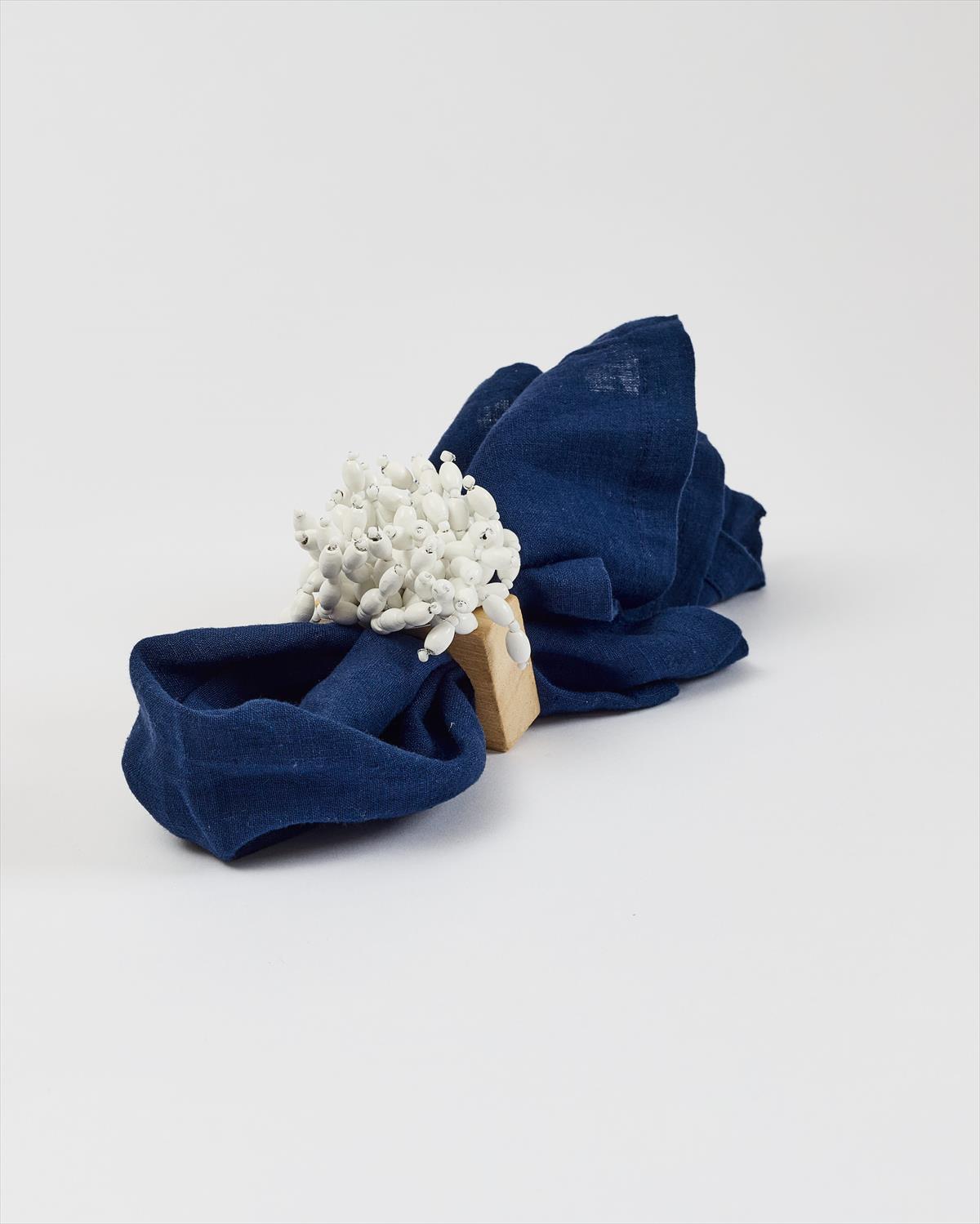 חבק בצורת עלה עבודת יד