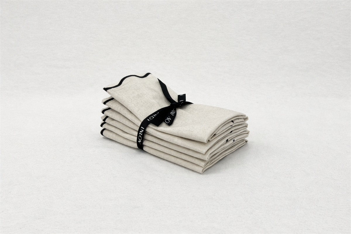 מפית פשתן טבעי מסגרת פס רקמה שחור