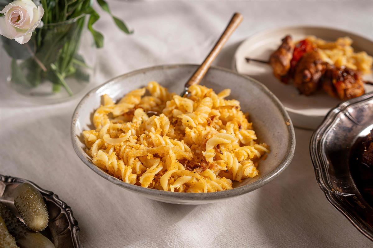 Breadcrumb-Coated Pasta