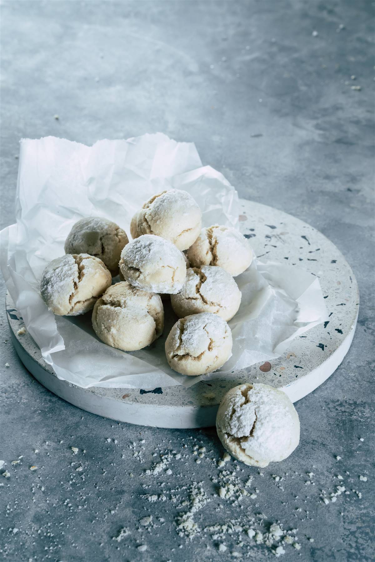 עוגיות טחינה מושלגות