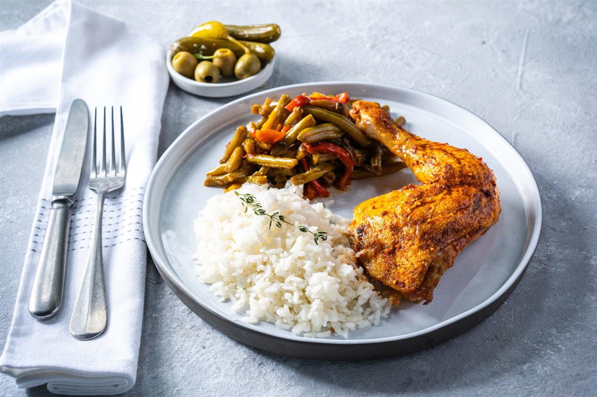 Lunch Special: Chicken Thighs With Fresh-Baked Bread And Salad