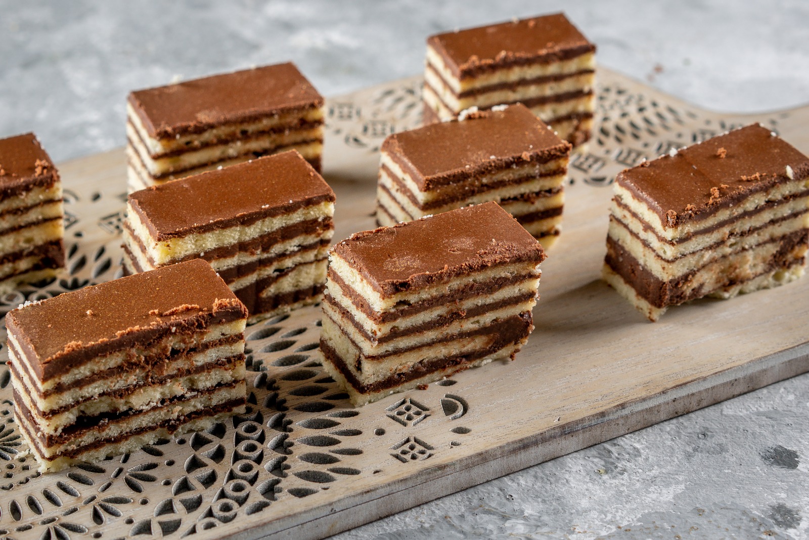 חיתוכית דובוש