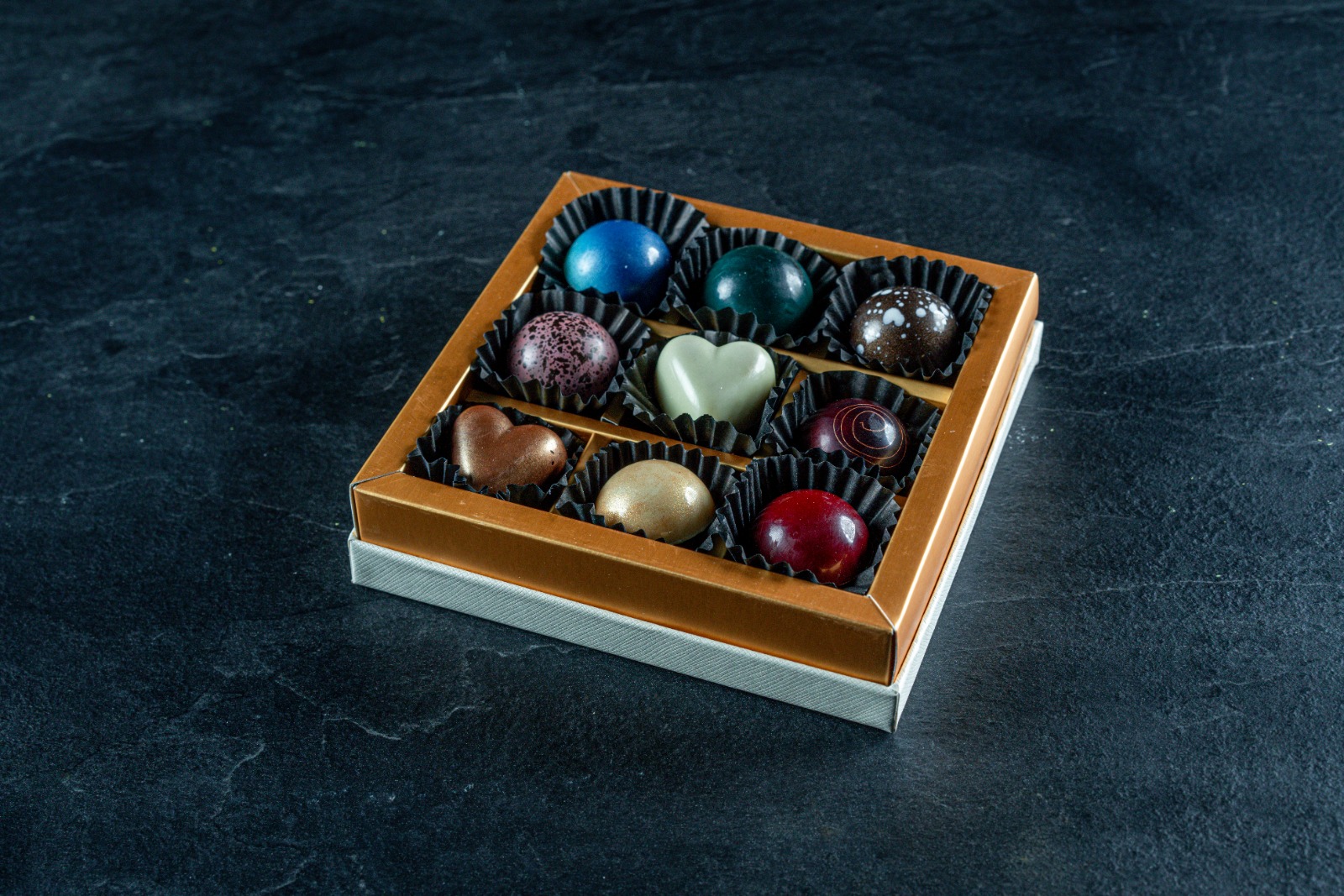 Box of 9 Pralines