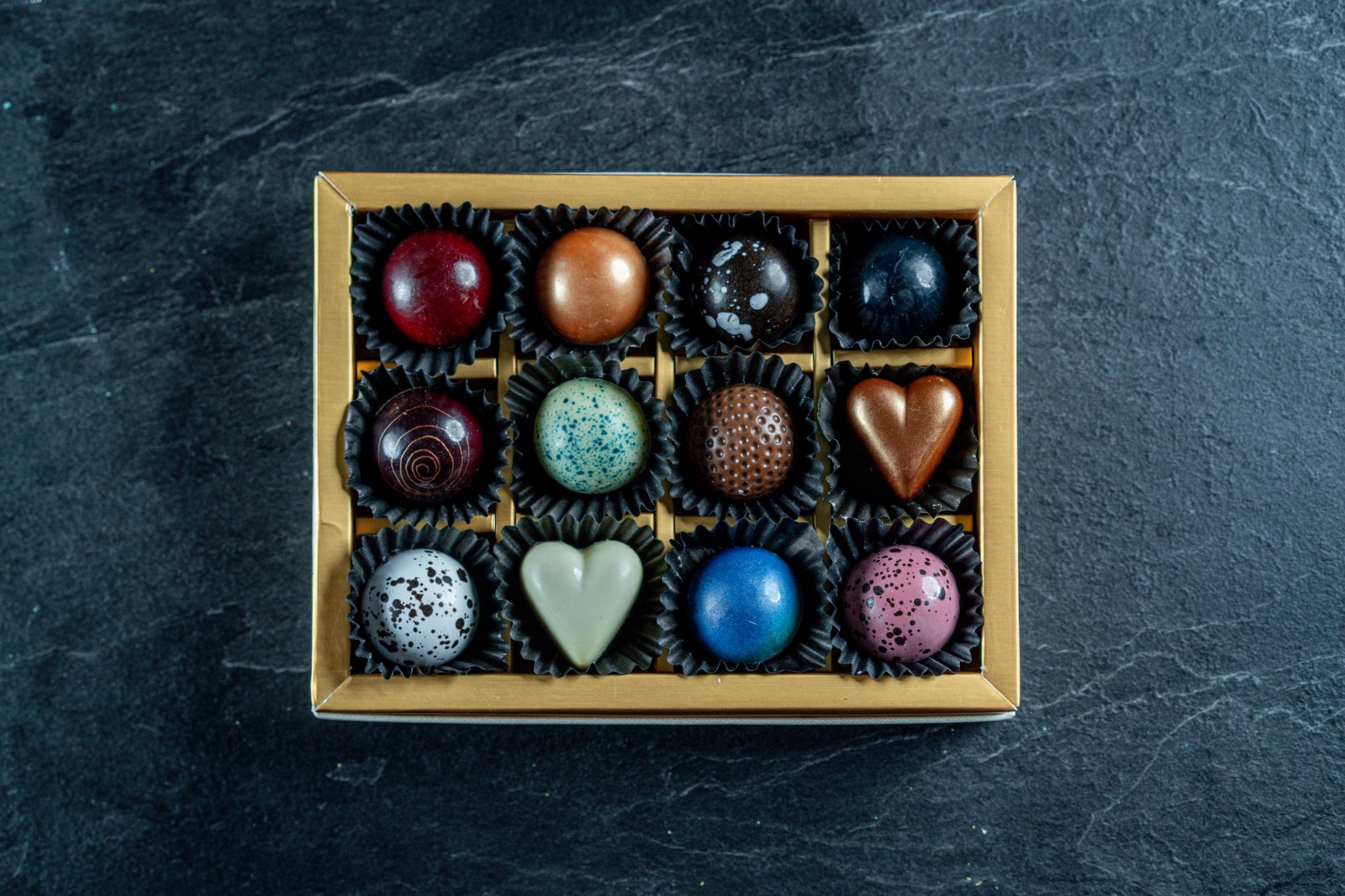 Box of 12 Pralines