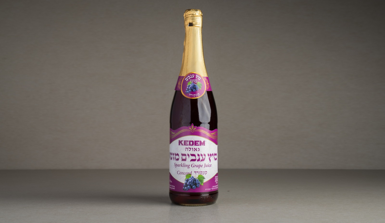Kedem Sparkling Concord Red Grape Juice