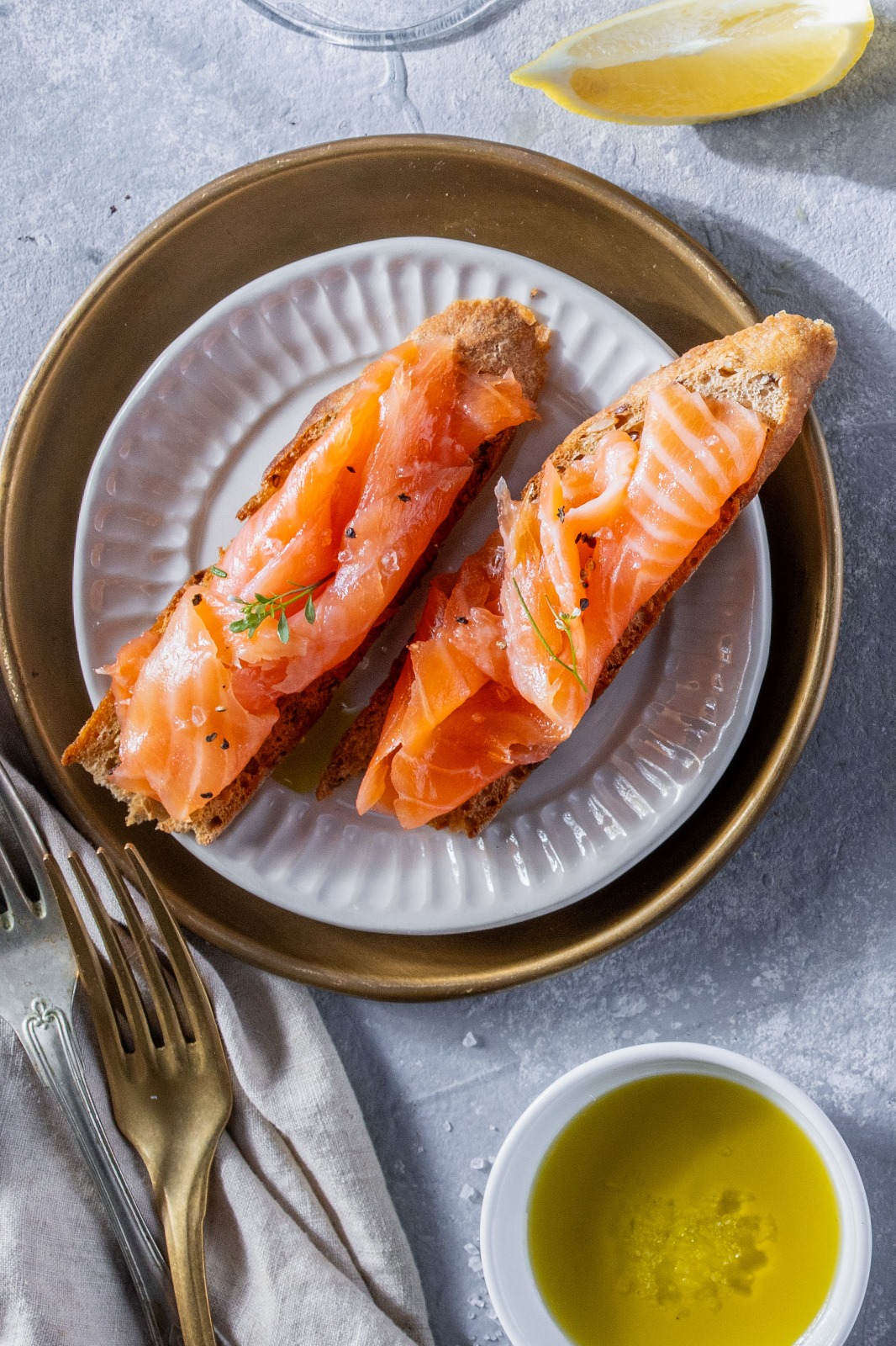 סשימי גרבלקס - סלמון כבוש