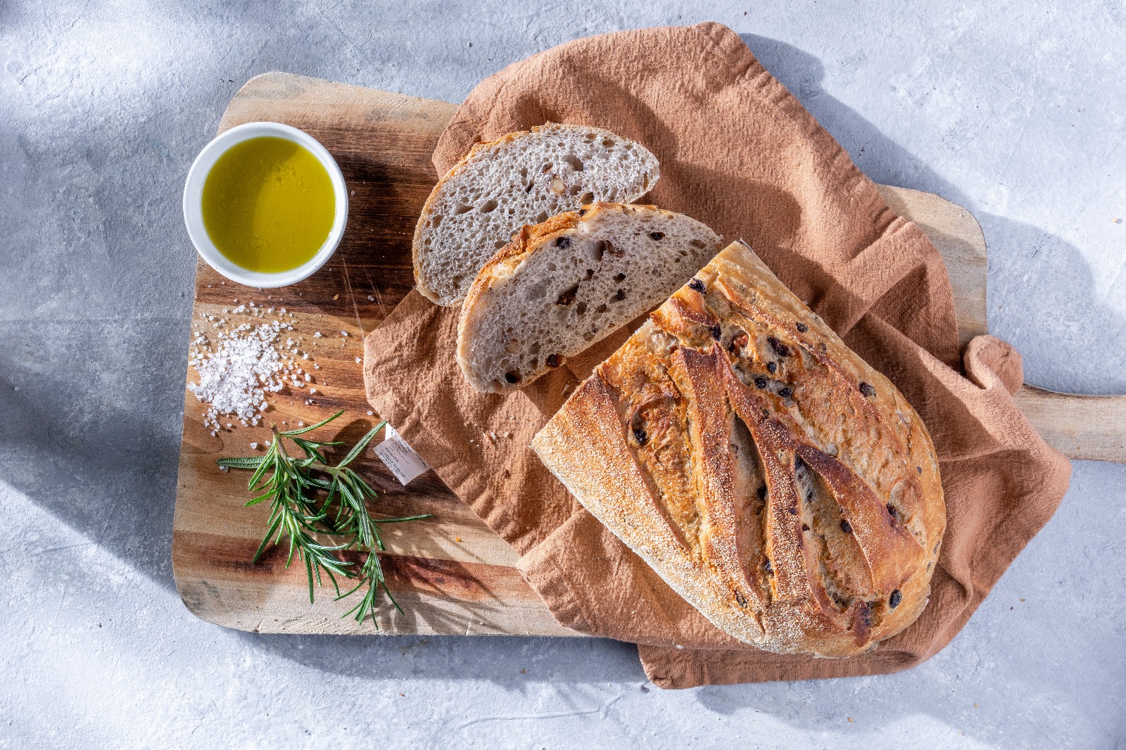 Sourdough Bread with Nuts and Raisins
