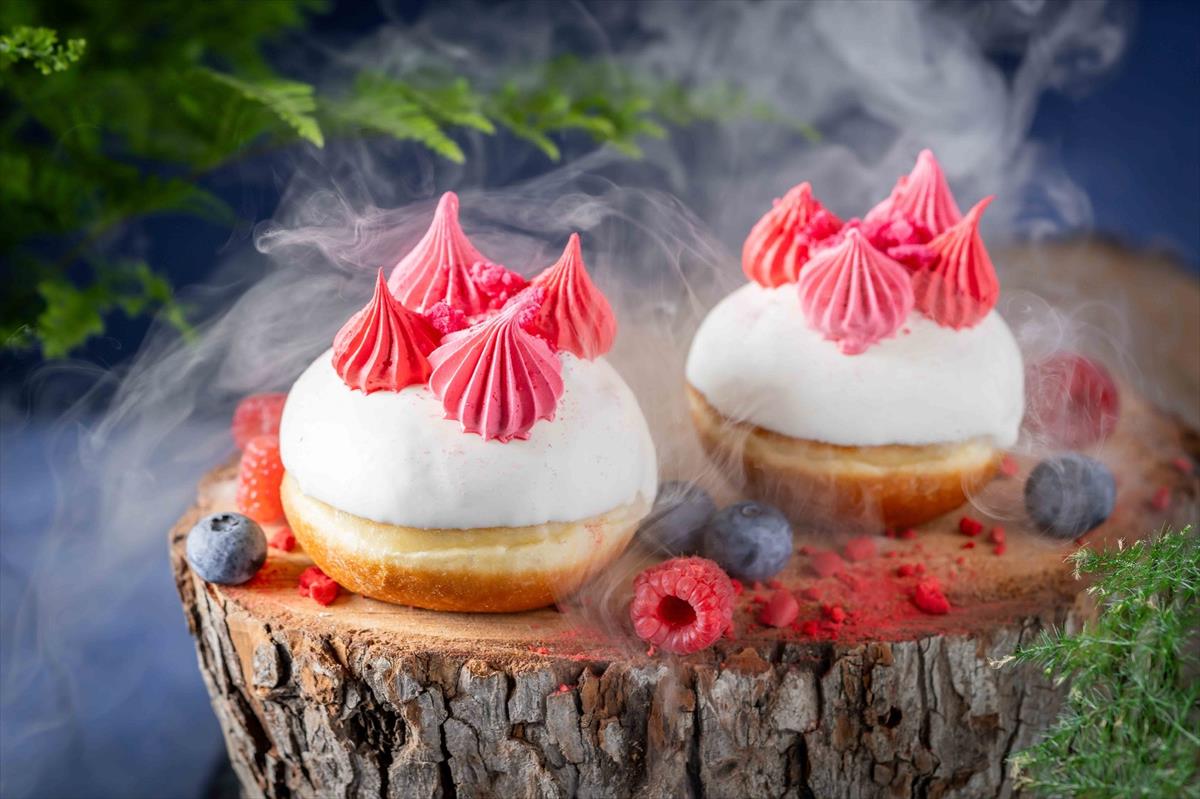 Vanilla Raspberry Donut