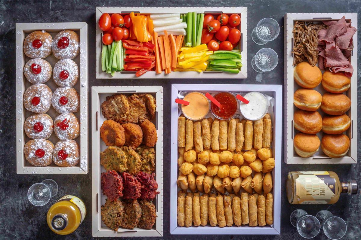 מסיבת חנוכה במשרד