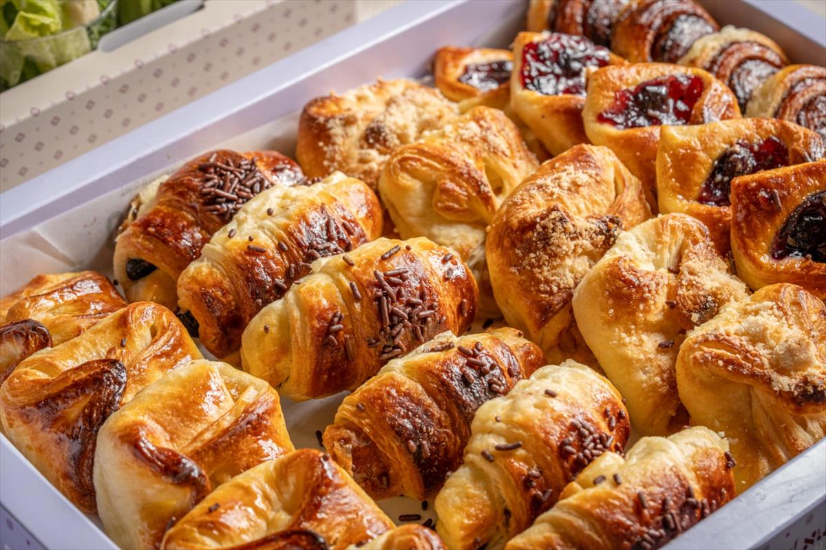 מגש מיני מאפים מתוקים