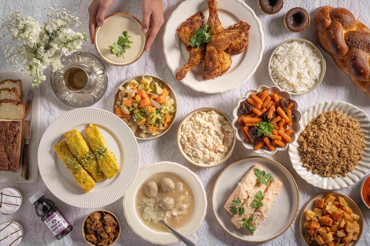 Classic Ashkenazi Erev Shabbos Meal For Four