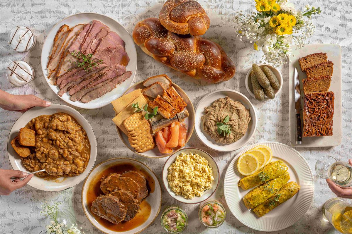 Ashkenazi Shabbos Meal For Eight