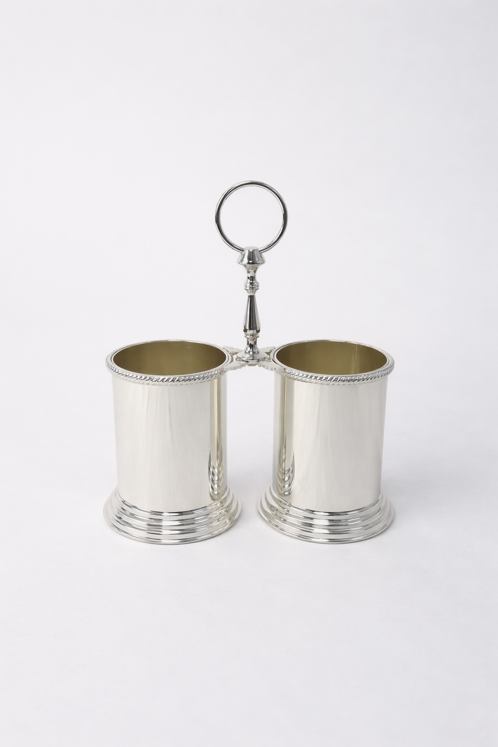 מעמד הגשה מכסף לסכום