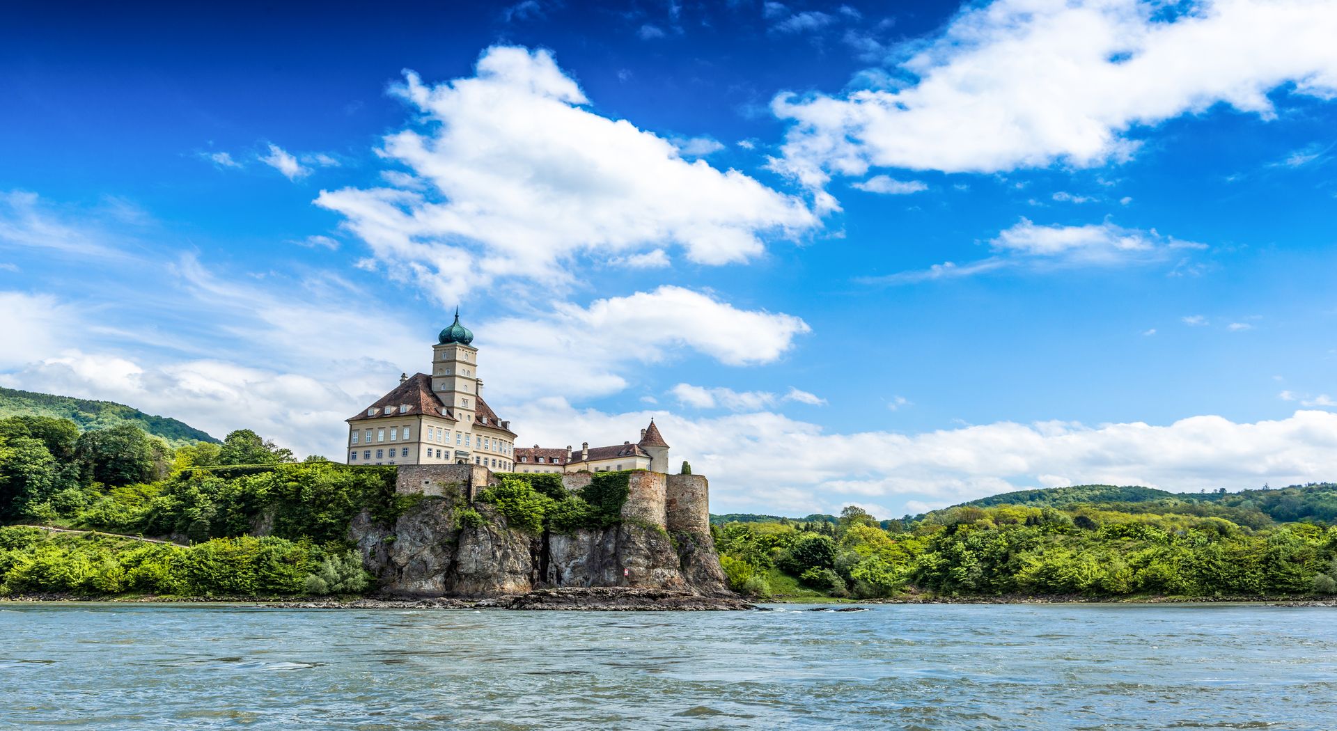 מנגינת הנהרות של מרכז אירופה + גרסת גורדון קומפורט