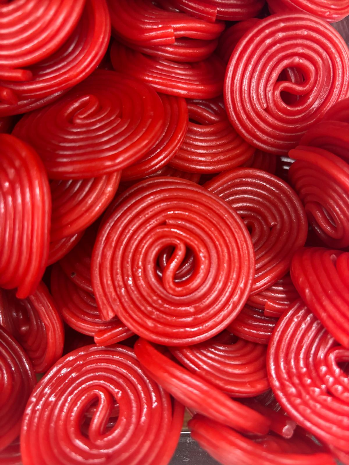 ליקריץ תות מסולסל