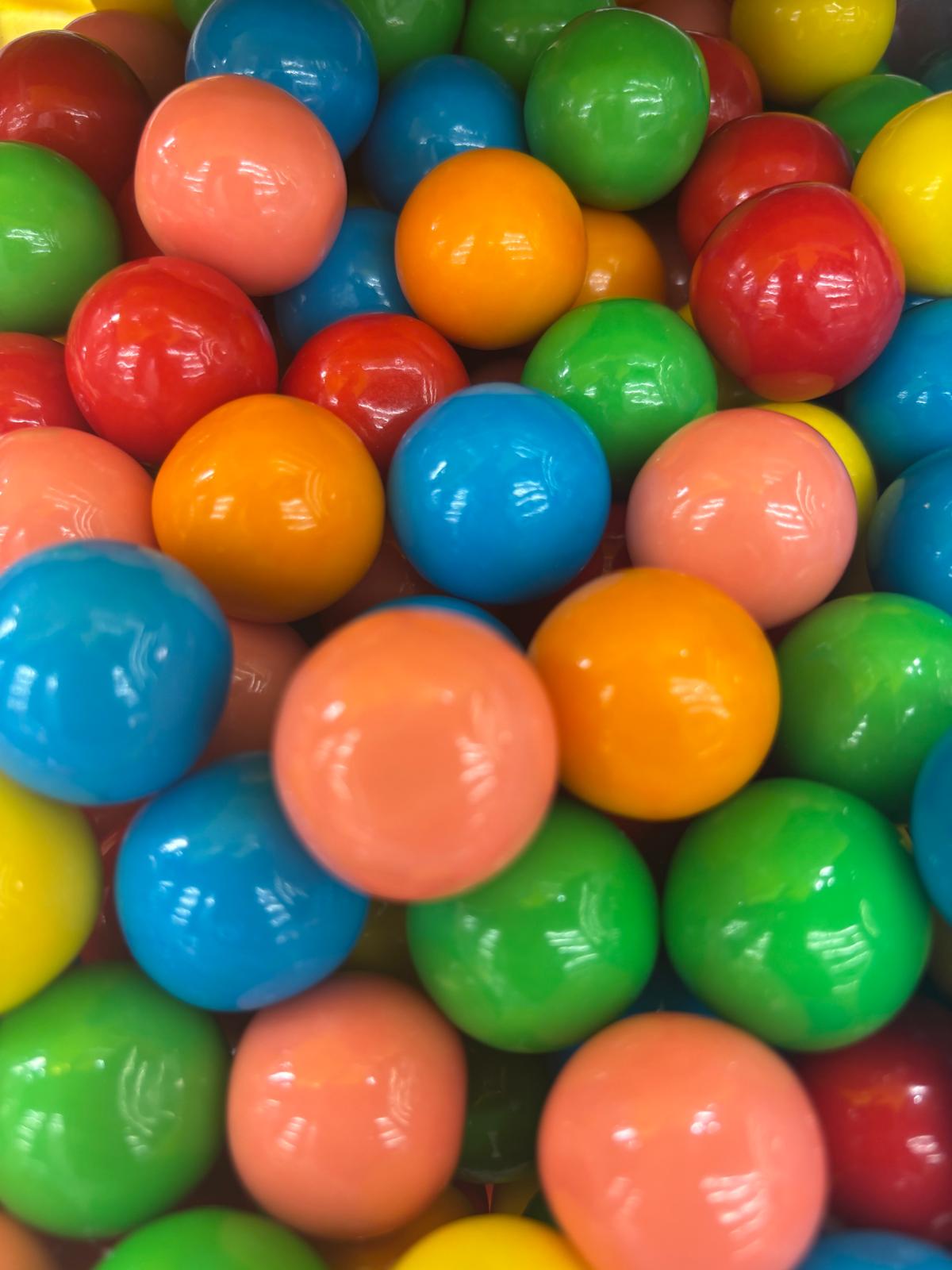 מסטיקים צבעוניים