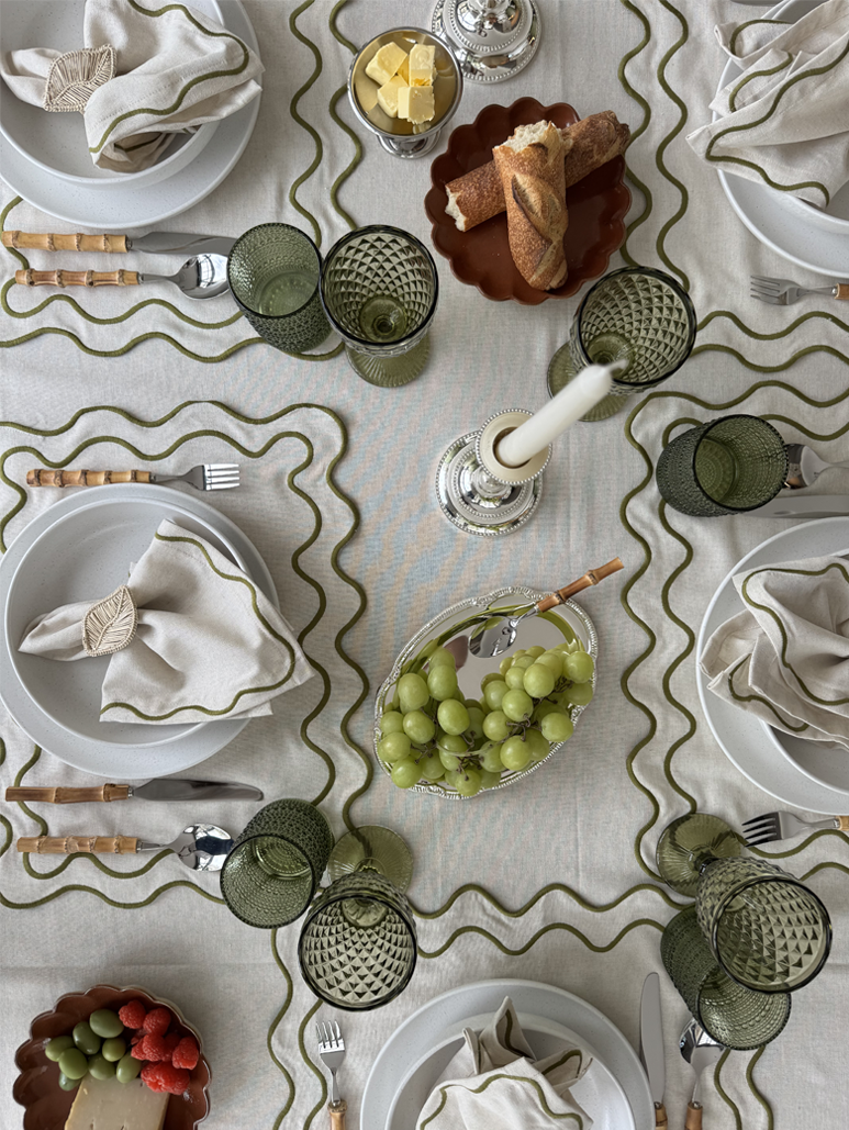 מארז פסח- מפה, פלייסמטים ומפיות גוון חום