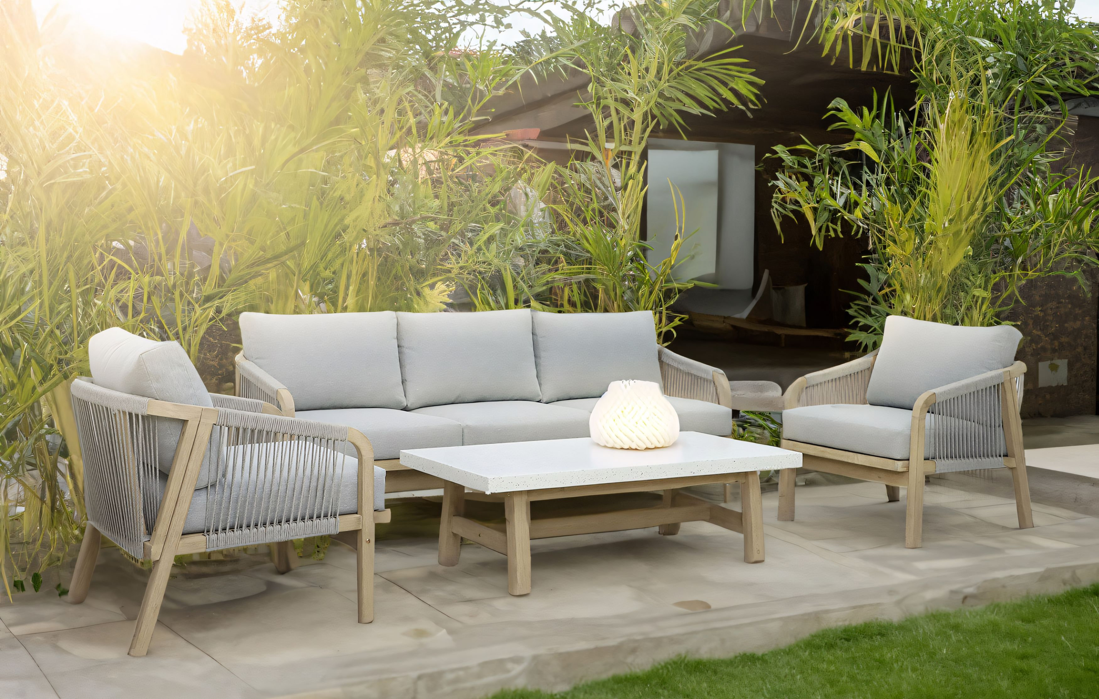 ניו רימיני טיק | מערכת ישיבה