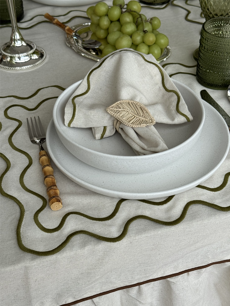 מארז פסח- מפה, פלייסמטים ומפיות גוון חום