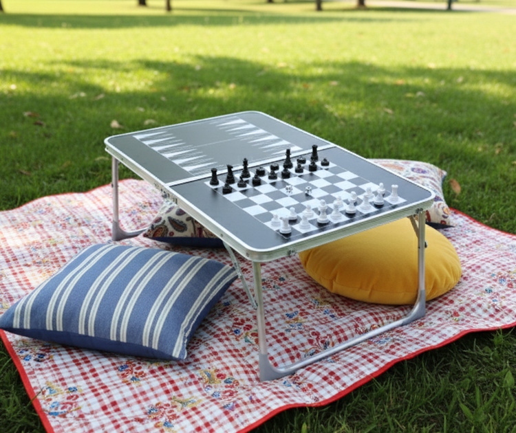 שולחן פיקניק מתקפל עם משחקים ADVENTURE CAMP