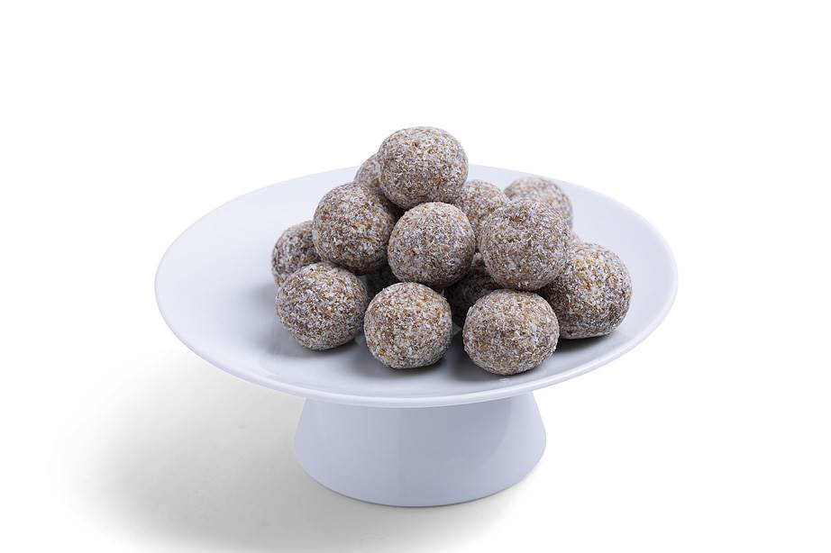 כדורי תמרים פרווה טבעוניים