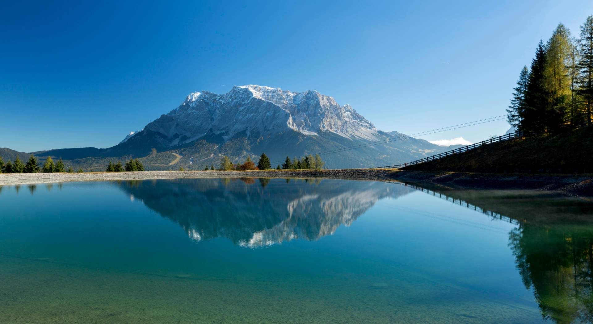 מהאגמים הבוואריים אל מראות הסתיו של הדנובה