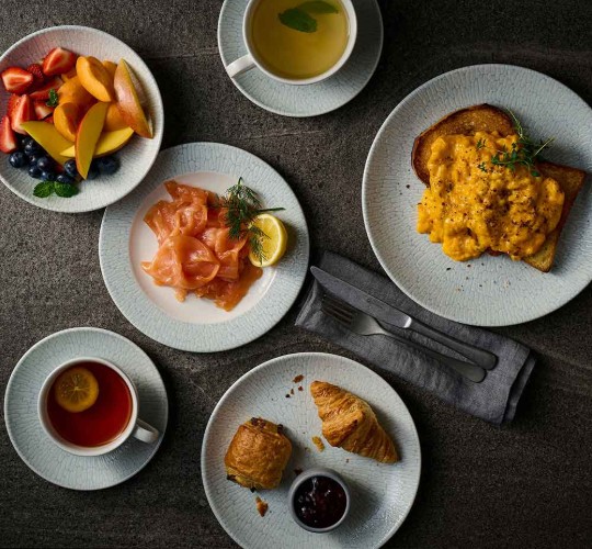 סדרת כלי קרמיקה Inked DELTA