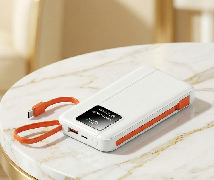 מטען 20000 mAh צבע לבן UNOMAS מקט 0028775