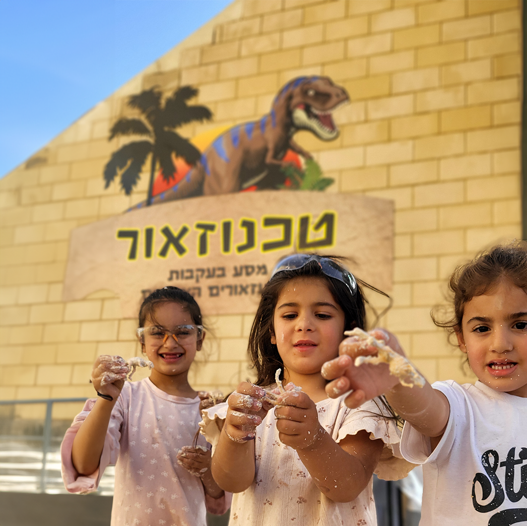 גלריה-01