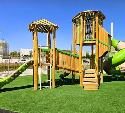 גן משחקים מרוביניה בלהבים