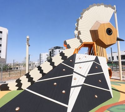 תכנון וביצוע גן משחקים חדשני באופקים