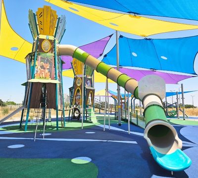 Design and Construction of a Large Public Playground for a Municipality
